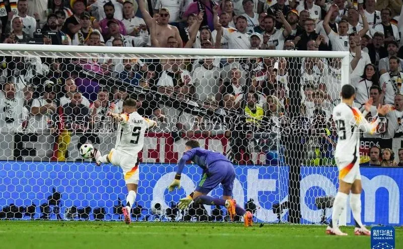 米兰体育全站app官网百度智能门户水上运动巅峰对决：2023年度决赛名单公布